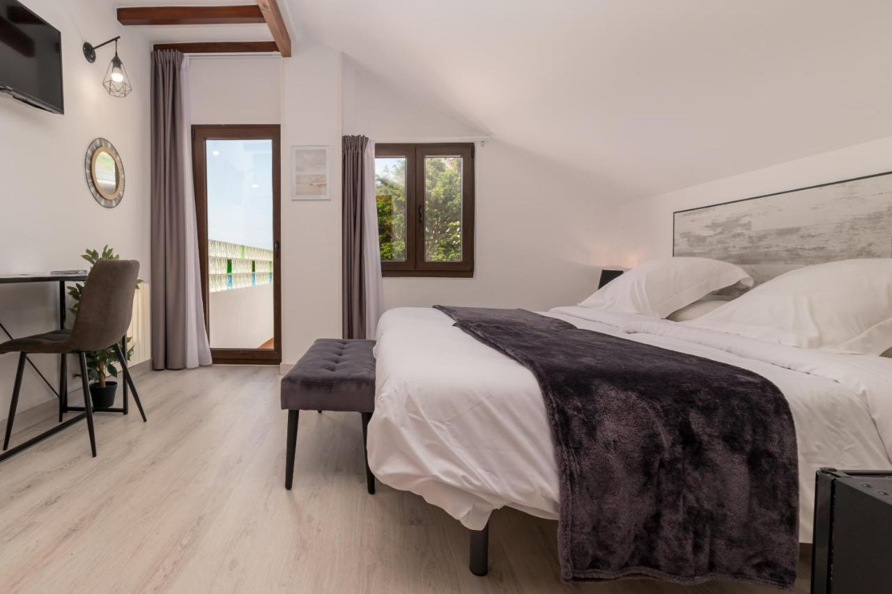Hotel Sanmar Cóbreces Zewnętrze zdjęcie