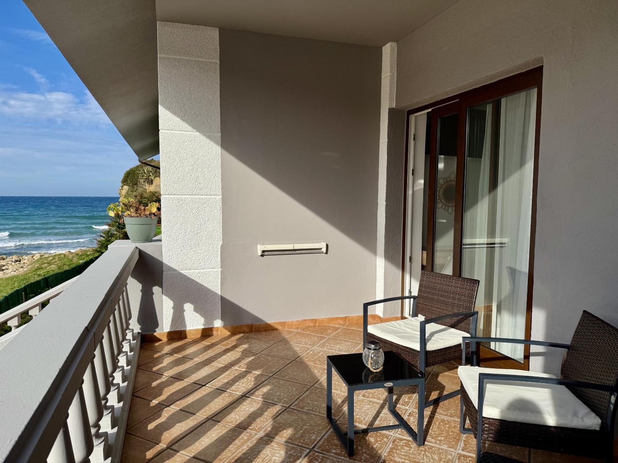 Hotel Sanmar Cóbreces Zewnętrze zdjęcie